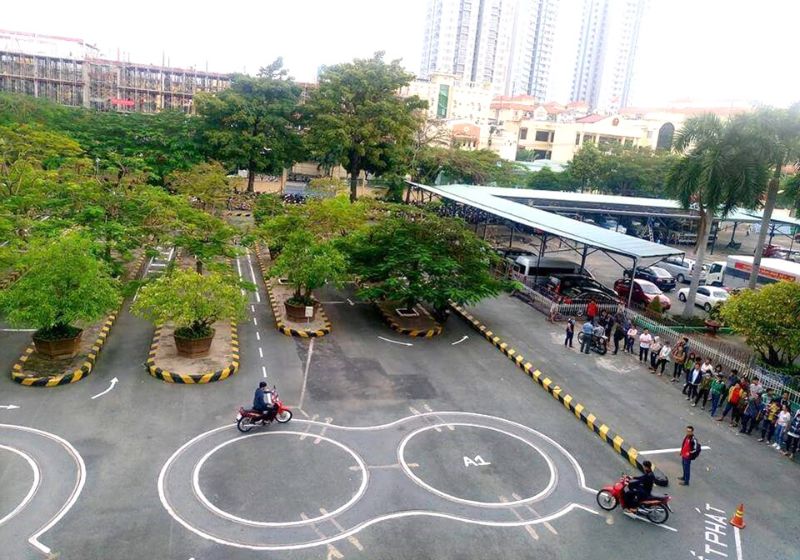 trung tâm dạy lái xe tại quận 3